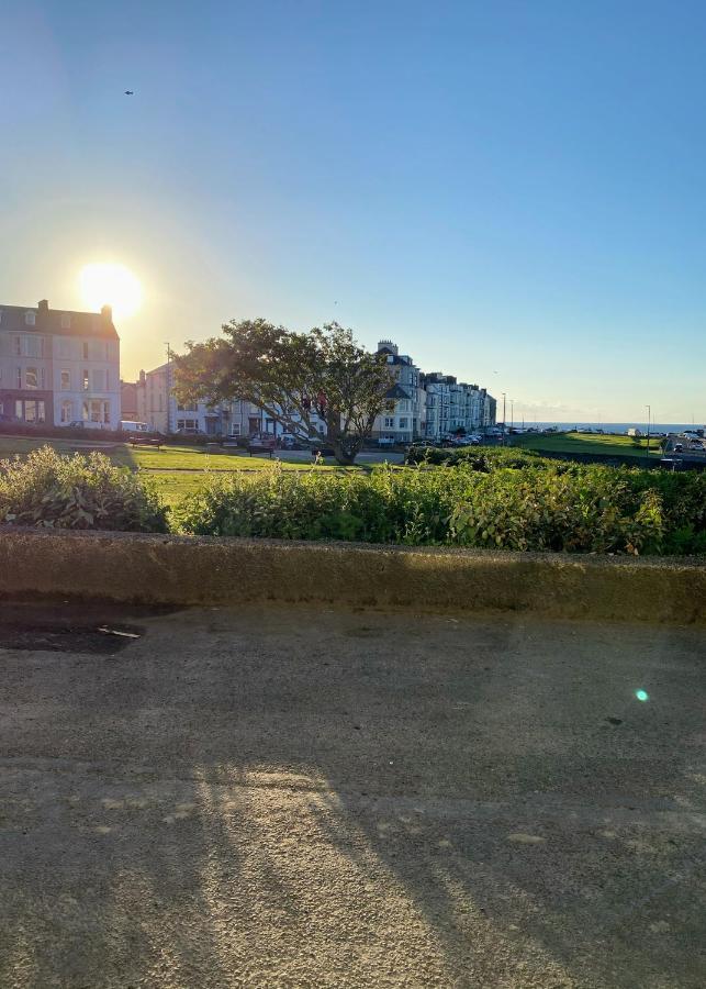 Port Pour Deux Apartment Portrush Exterior photo